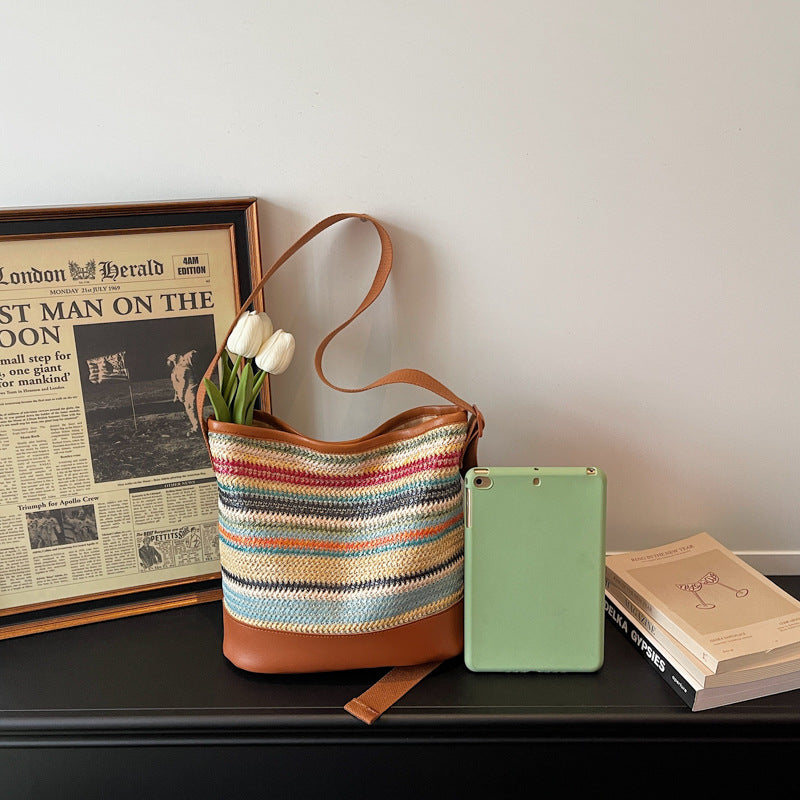 Boho Chic Woven Shoulder Bag — product view 4