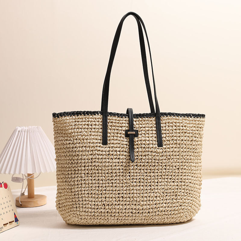 Stylish and spacious wicker bag LoungeYard — product view 6