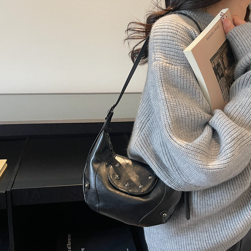 Stylish Leather Hobo Bag LoungeYard — product view 3