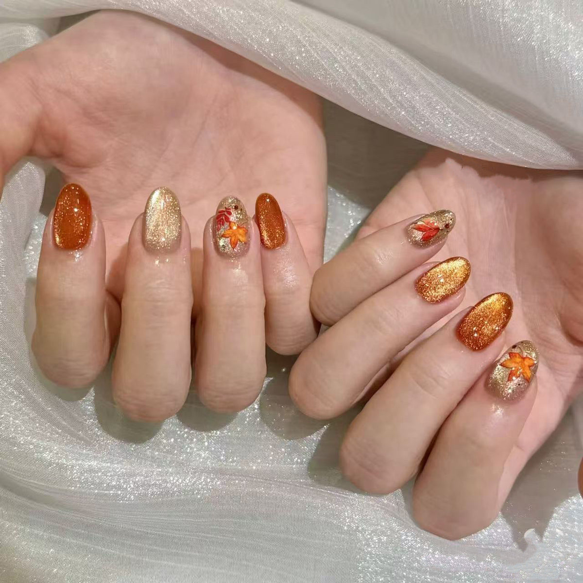 Autumn-Inspired Press-On Nail Art Set — product view 1