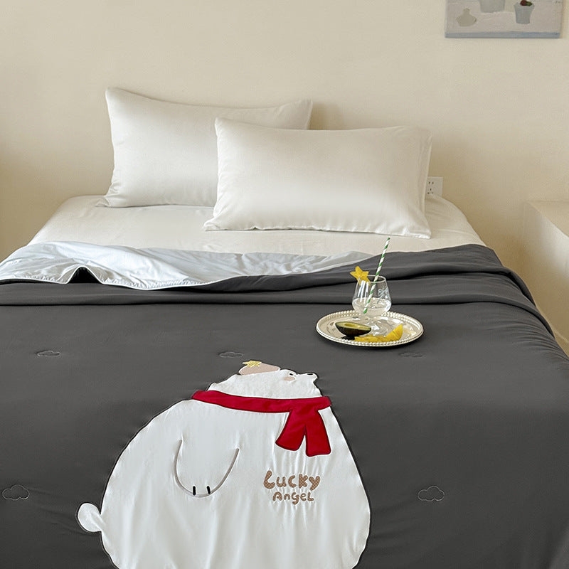 Reversible quilted bedspread with embroidered bear motif and light filling — product view 7