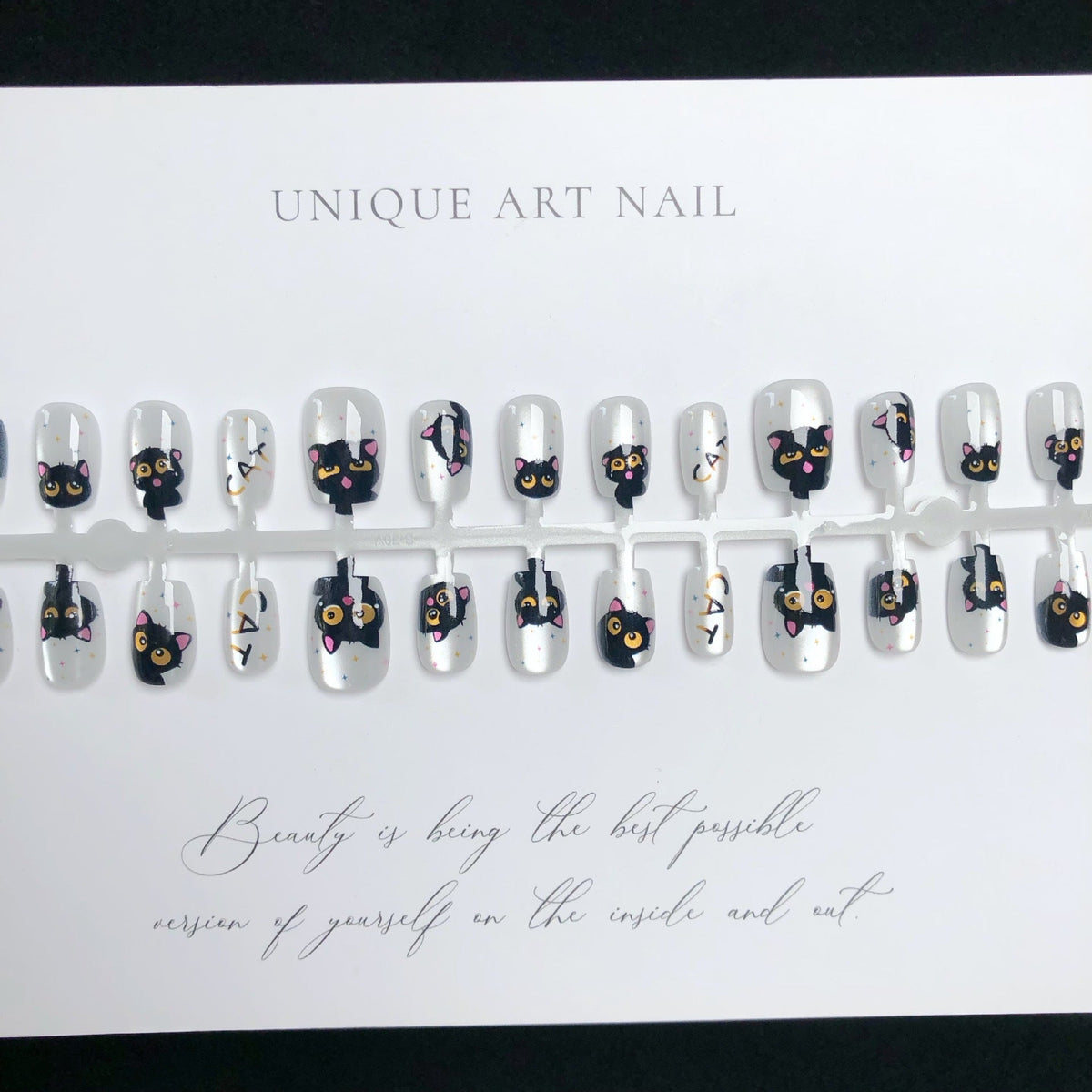 Cat-Themed Press-On Nail Set — product view 1