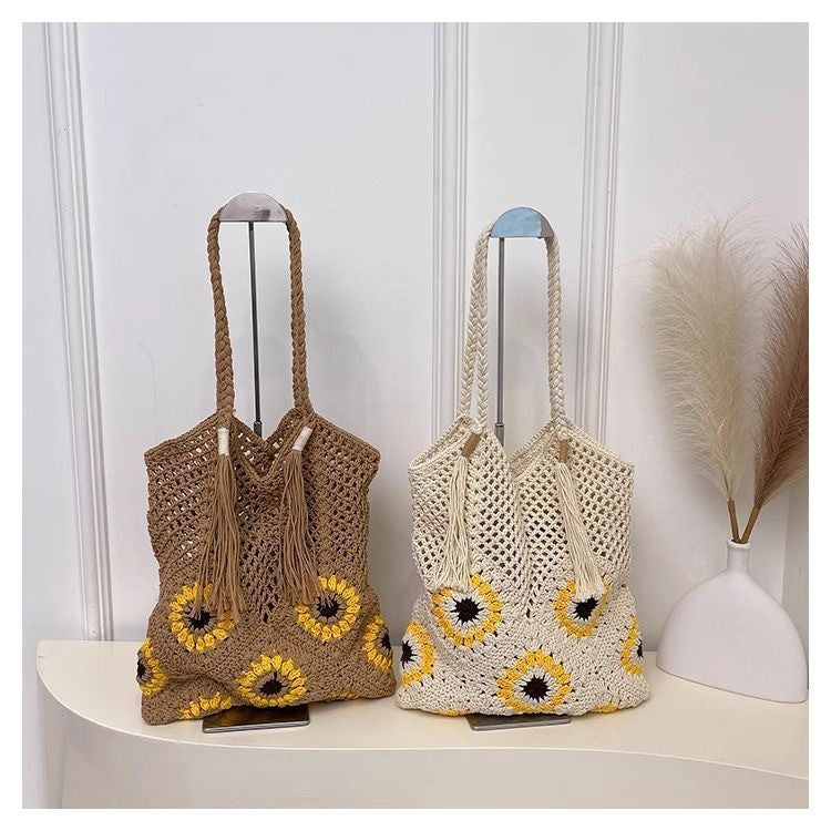 Macrame shopping bag with sunflower pattern LoungeYard — product view 1