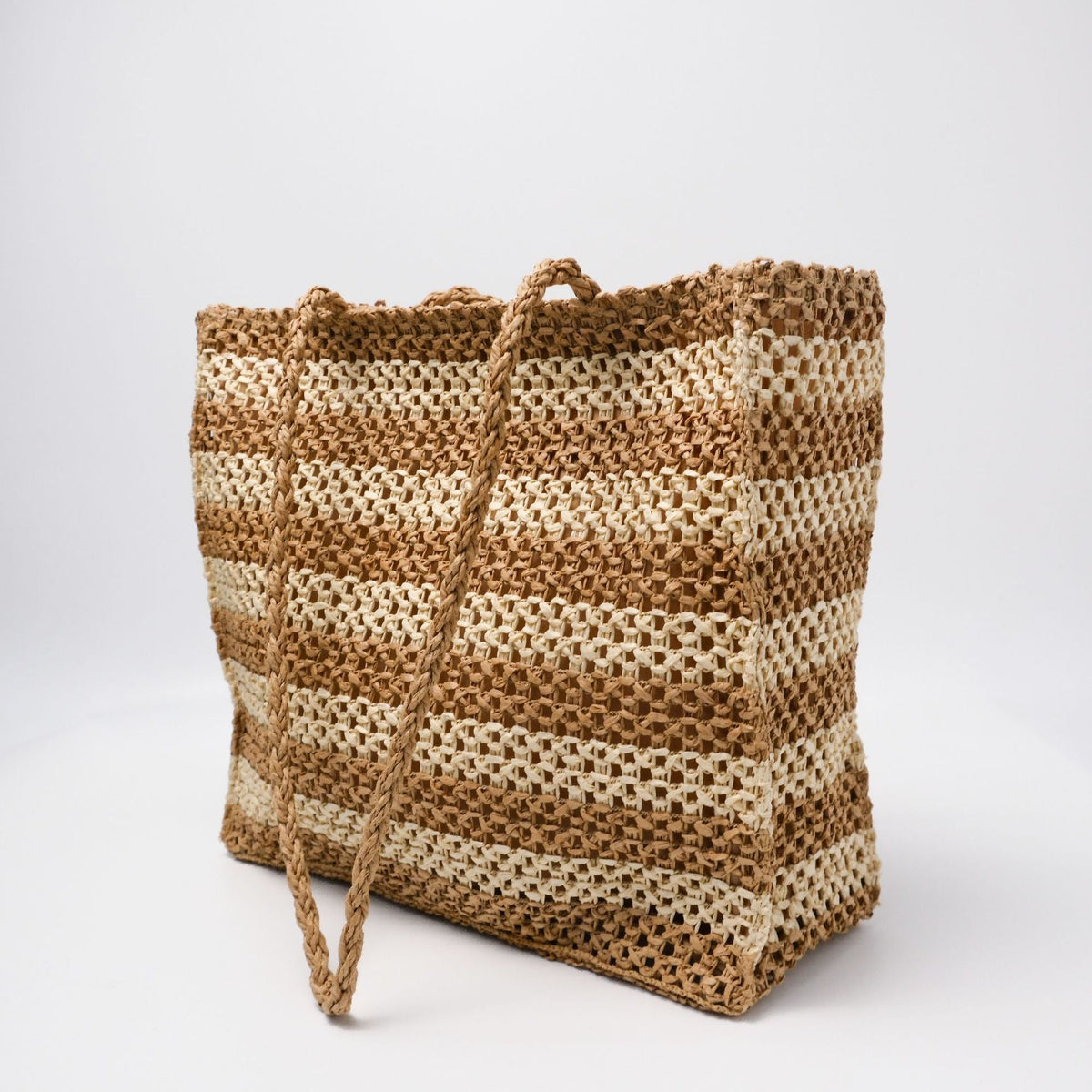 Stylish Macrame Shopping Bag LoungeYard — product view 2