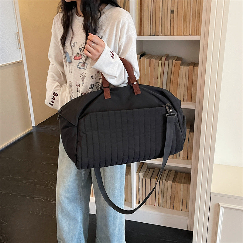 Quilted Weekend Duffel Bag LoungeYard — product view 3