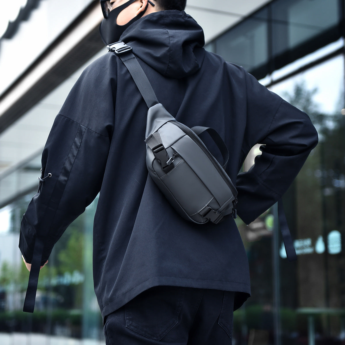Waterproof Utility Waist Bag LoungeYard — product view 1
