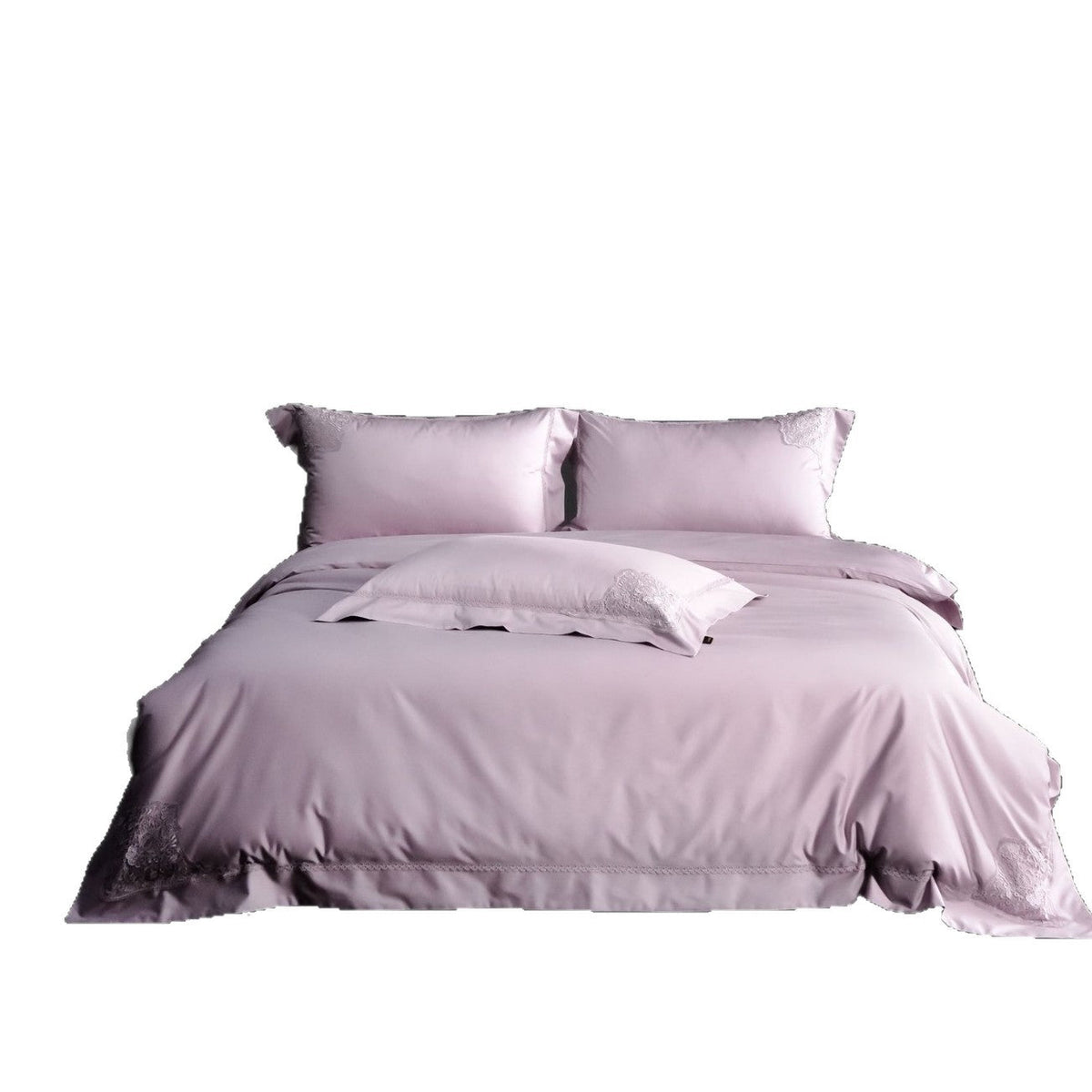 Duvet cover set made of fine cotton satin with subtle corner embroideries — product view 5