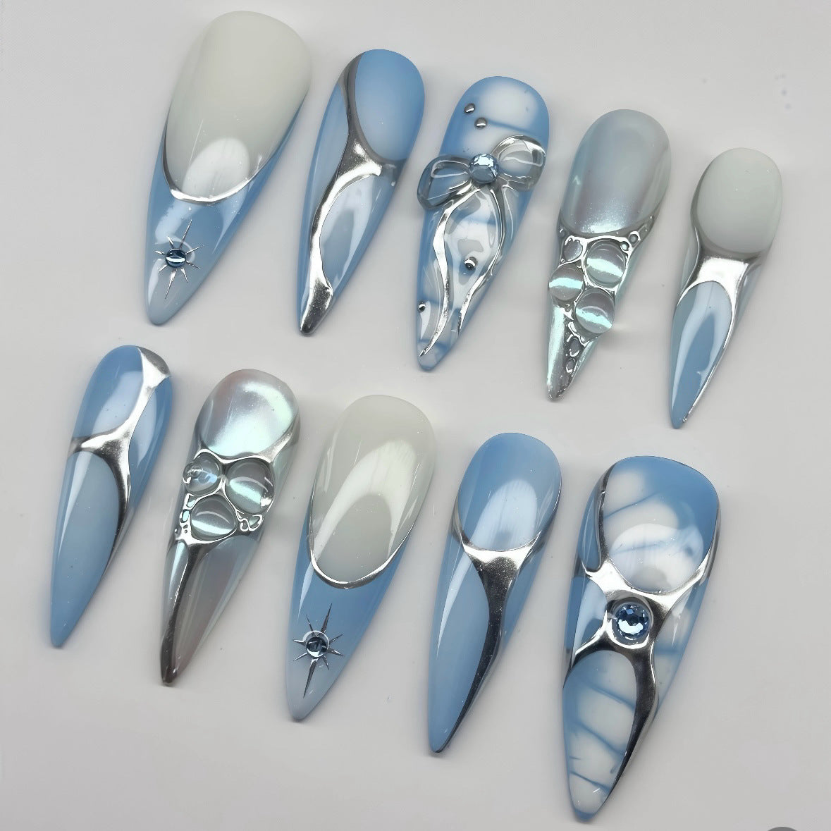 Elegant Press-On Nail Art Design Set — product view 1