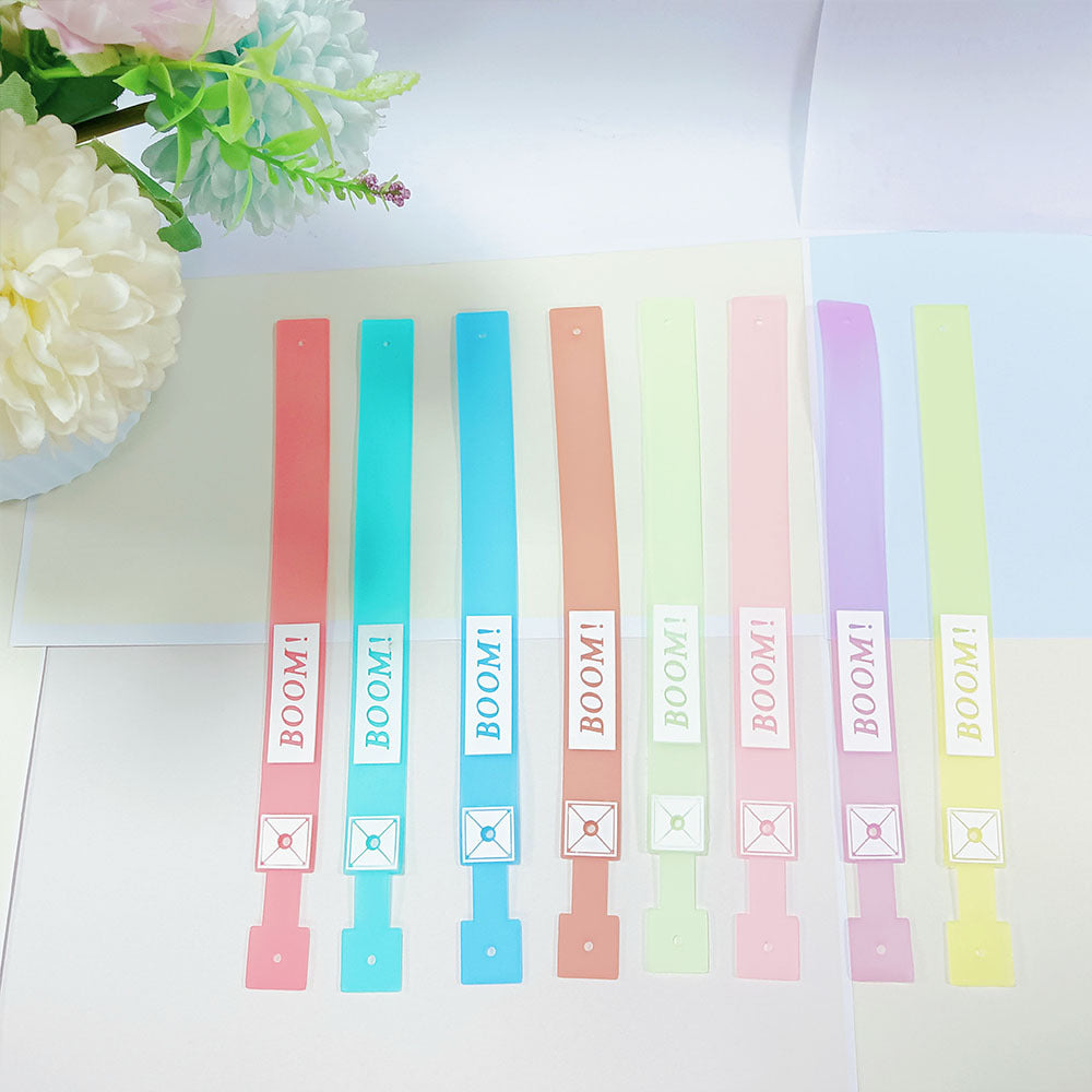 Unisex Luggage Tag made of durable Silicone LoungeYard — product view 1