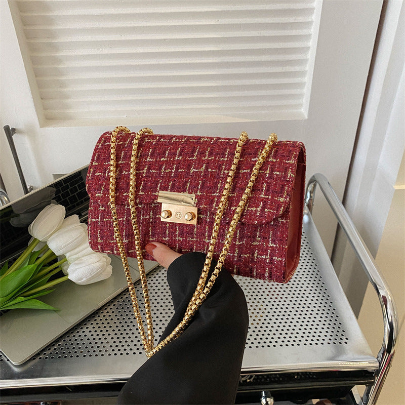 Elegant Textured Clutch Handbag — product view 7