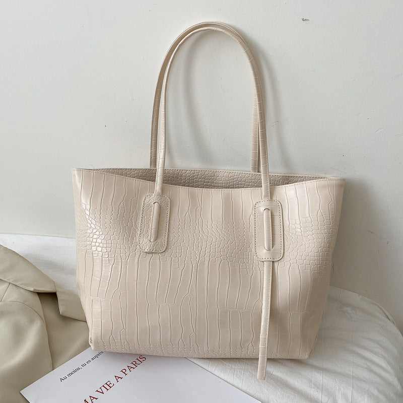 Crocodile Patterned Tote Bag — product view 3
