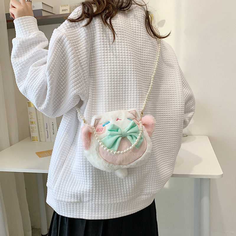 Cute Plush Cat-Themed Handbag — product view 4