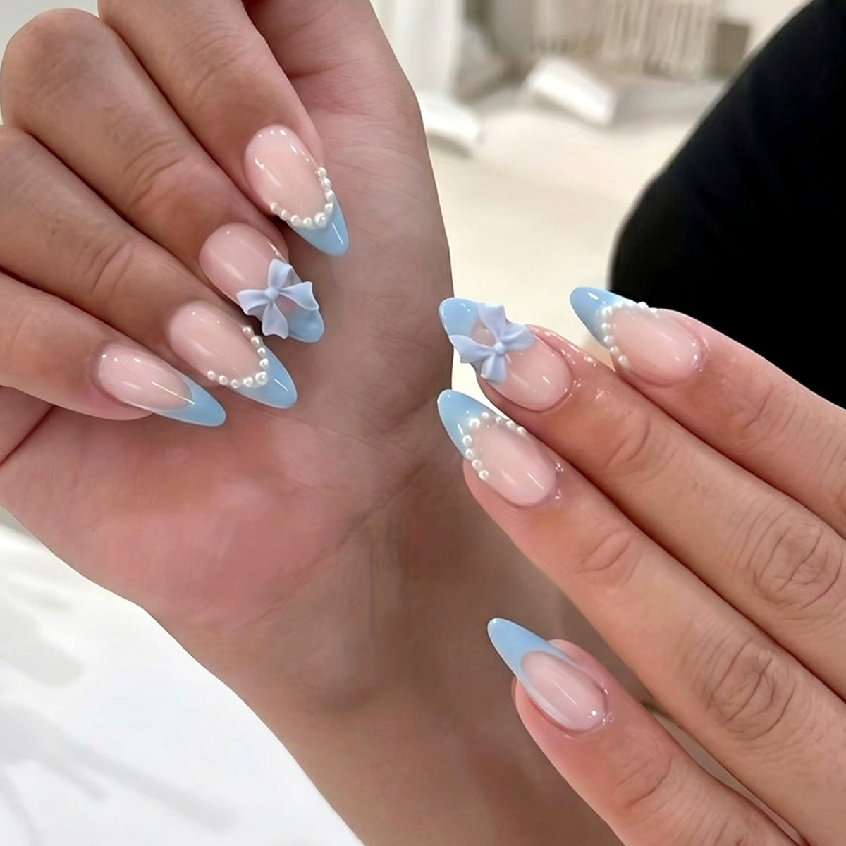 Enhanced Press-On Nail Art Kit — product view 2