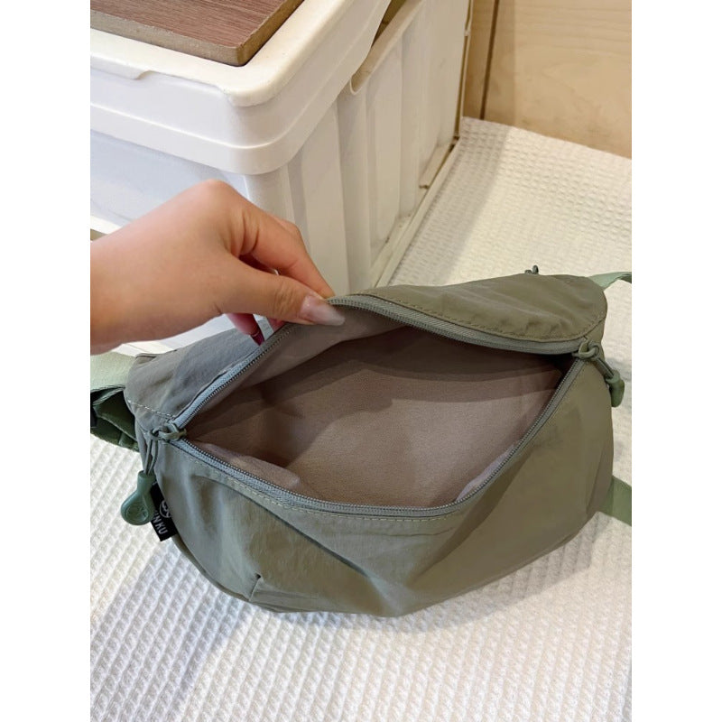 Versatile Crossbody Bag LoungeYard — product view 3