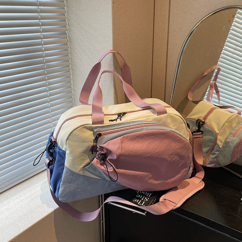Versatile Multi-Compartment Travel Duffle Bag LoungeYard — product view 2