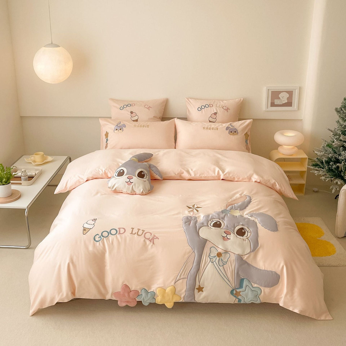 Children's bedding set with ruffles, embroidered cartoon appliqués and soft cotton satin — product view 7