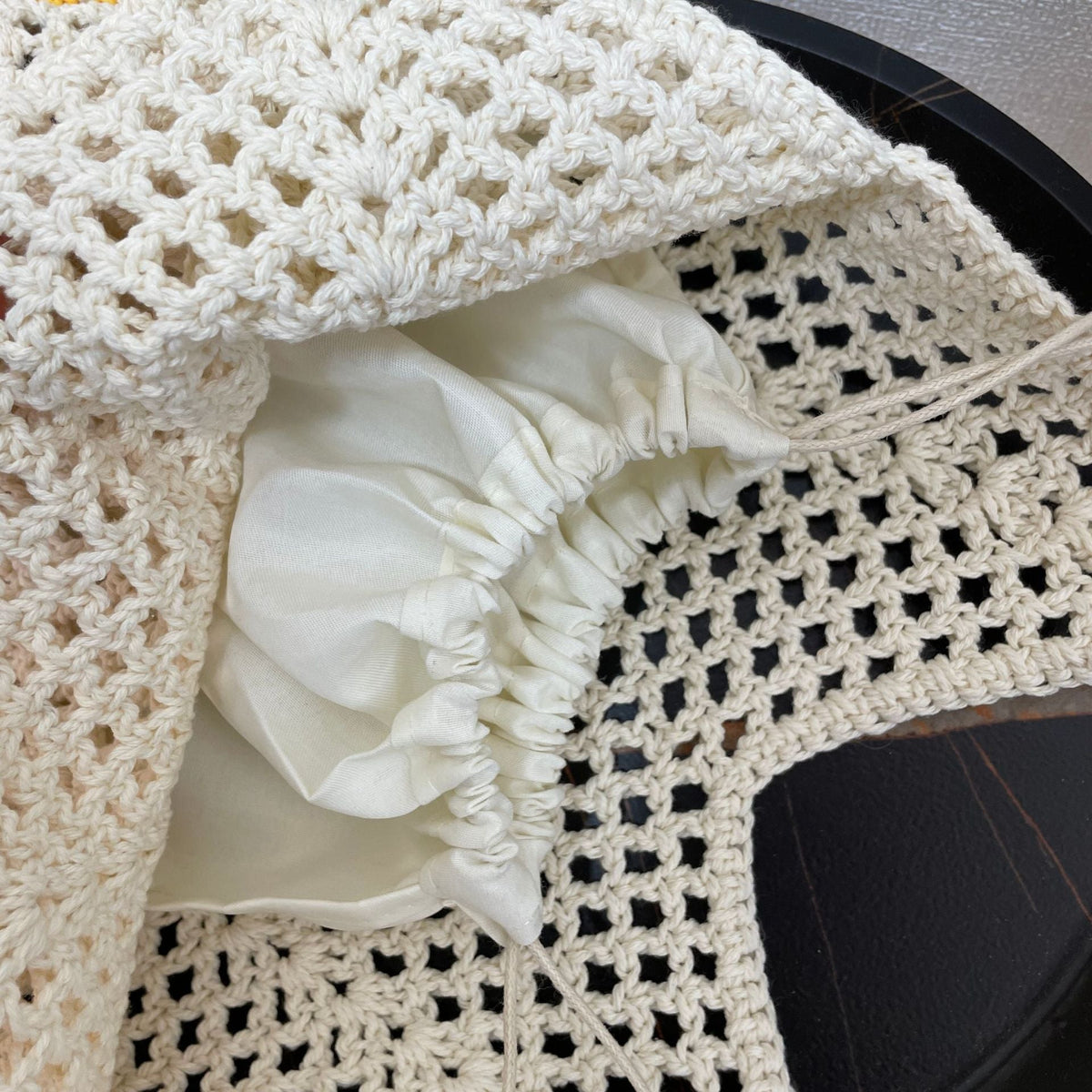 Handmade crochet bag LoungeYard — product view 4