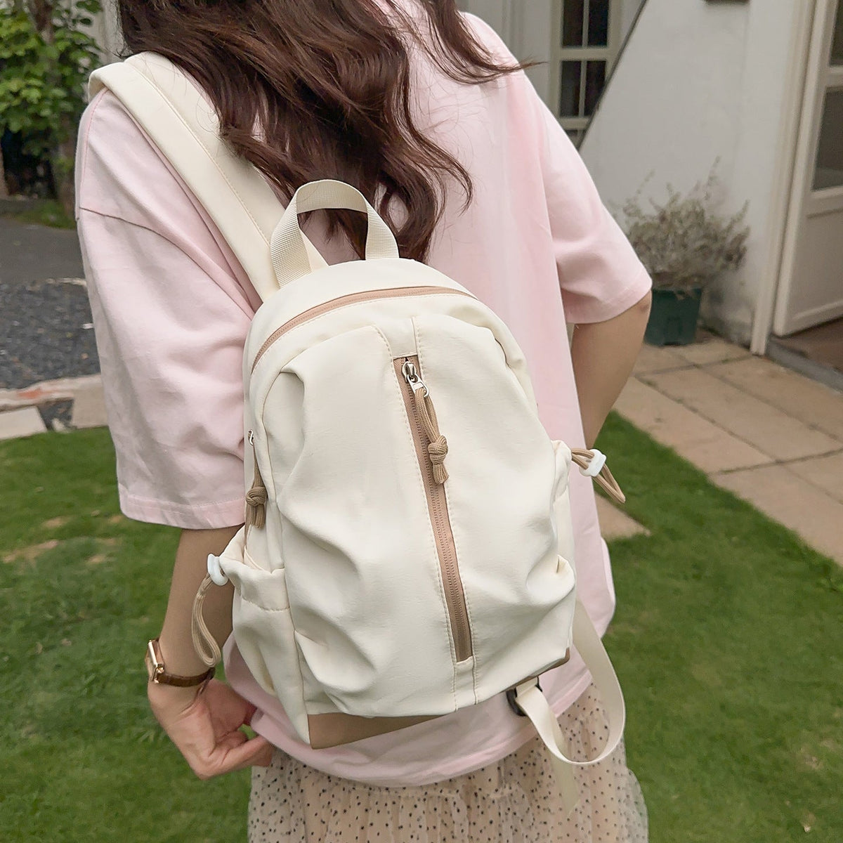 Compact Urban Backpack LoungeYard — product view 2