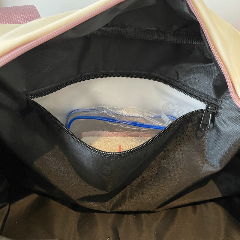 Sporty Tote Bag With Innovative Compartment System LoungeYard — product view 3