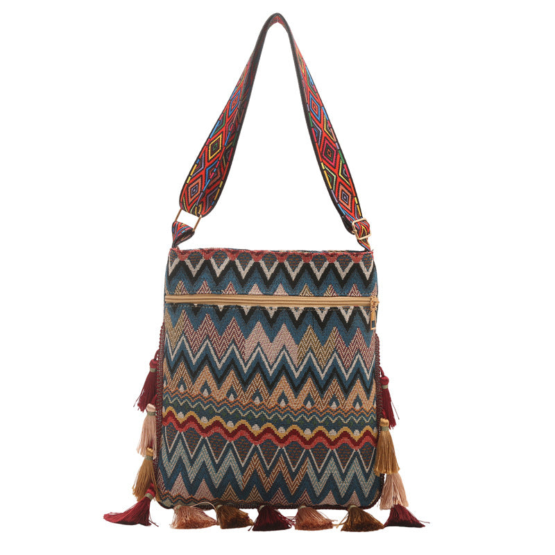 Bohemian Woven Shoulder Bag — product view 7