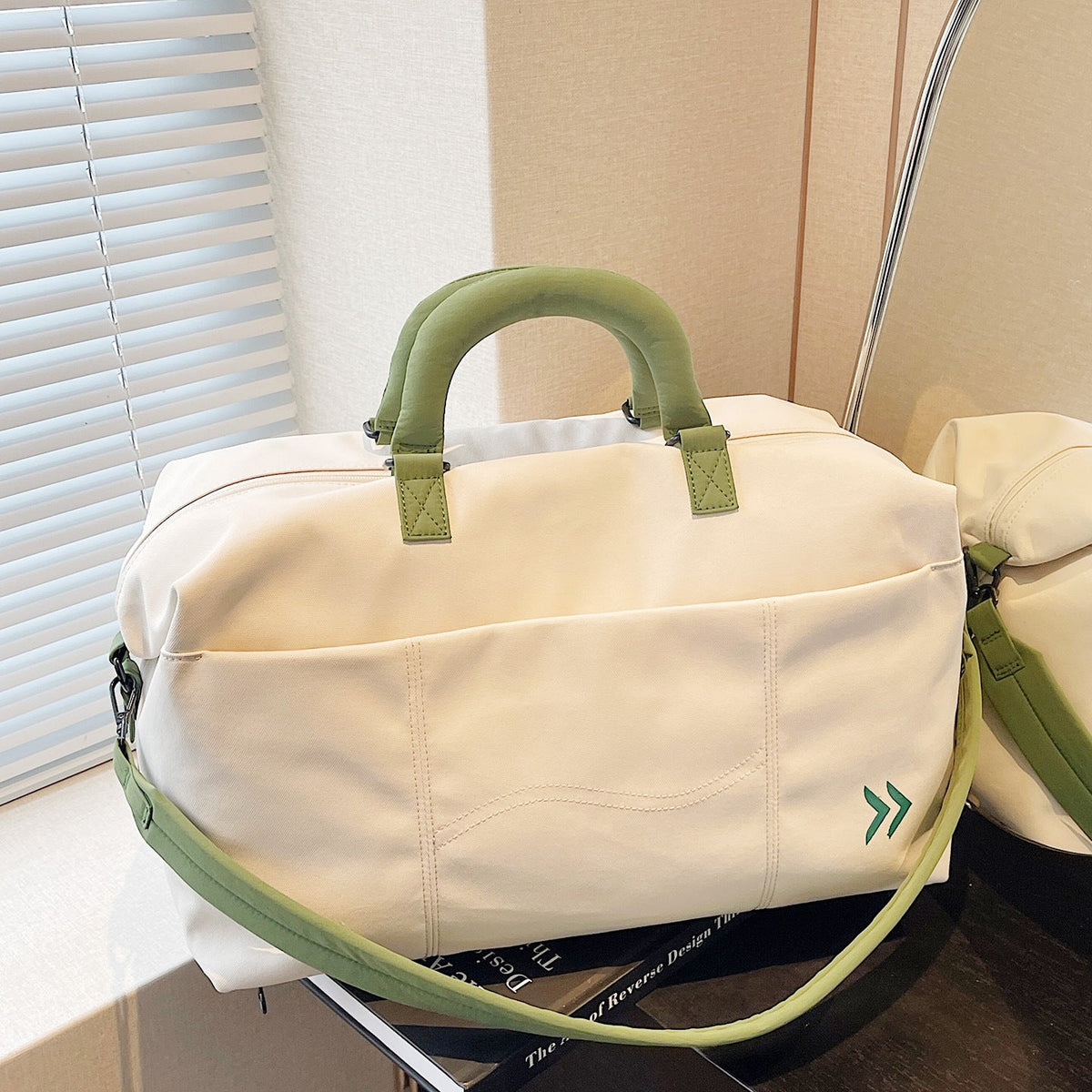 Premium Travel Weekend Duffel LoungeYard — product view 6