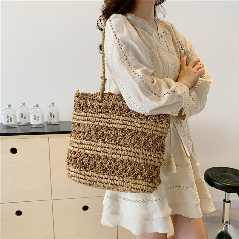 Handcrafted Macrame Beach Bag LoungeYard — product view 4