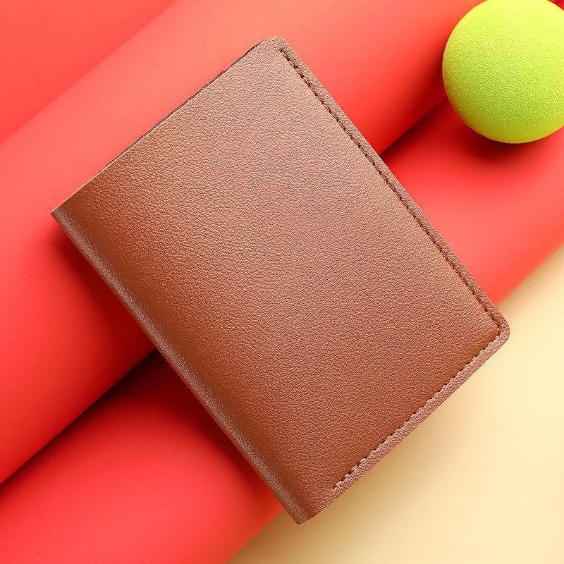 Sleek Leather Cardholder LoungeYard — product view 5