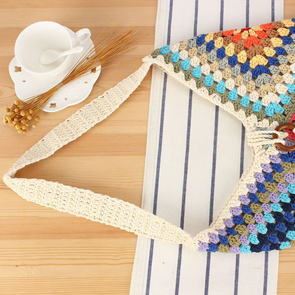 Stylish Crochet Handbag LoungeYard — product view 2
