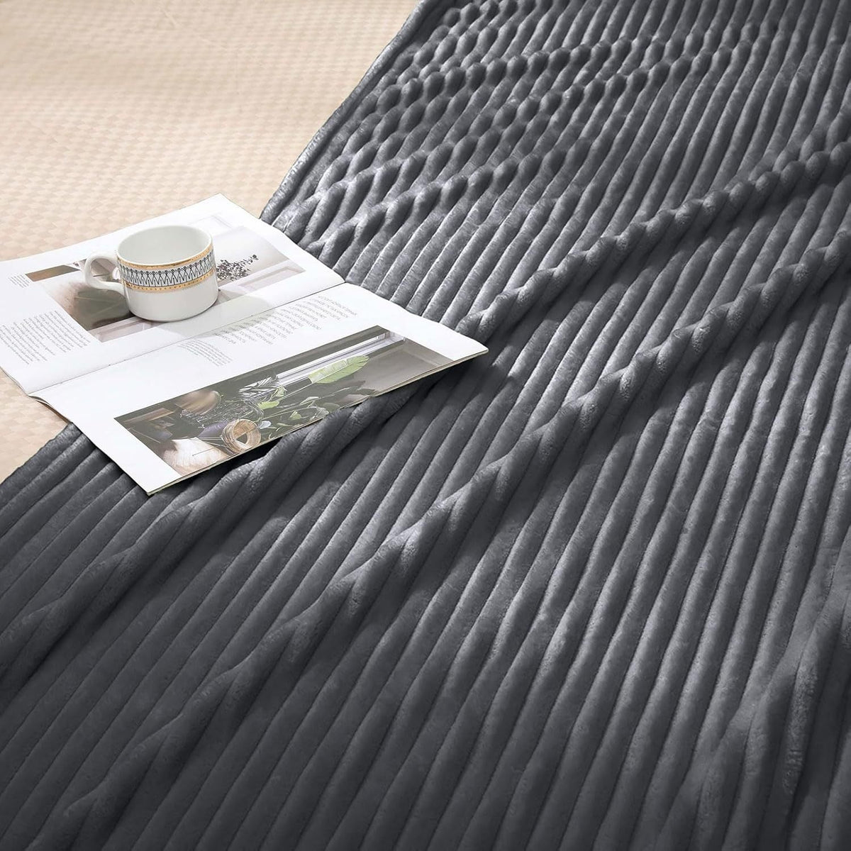 Home Décor Cozy Soft — product view 3