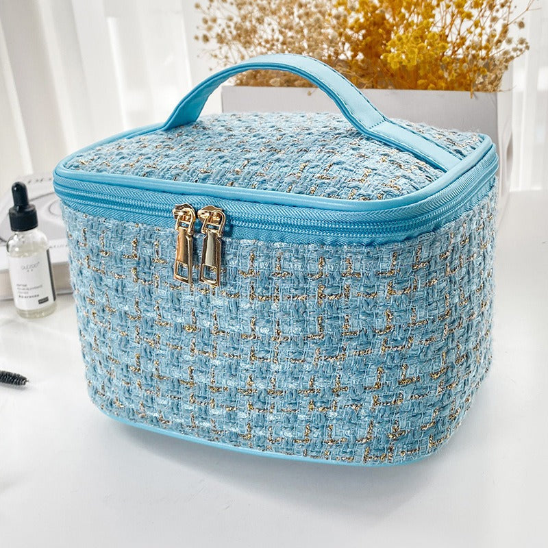 Stylish and Practical Cosmetic Storage Bag LoungeYard — product view 6