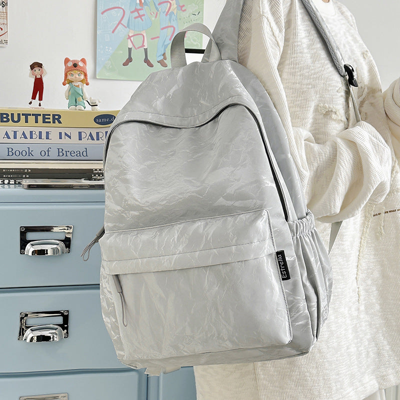 Retro-Inspired Lightweight Backpack LoungeYard — product view 1