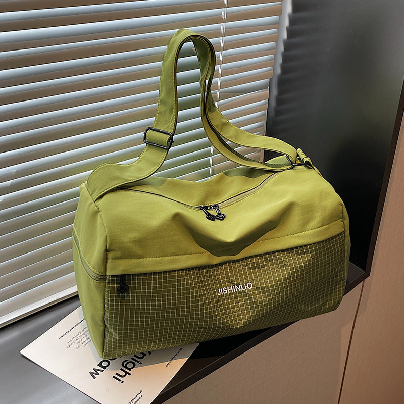 Versatile Travel Weekend Duffel — product view 2