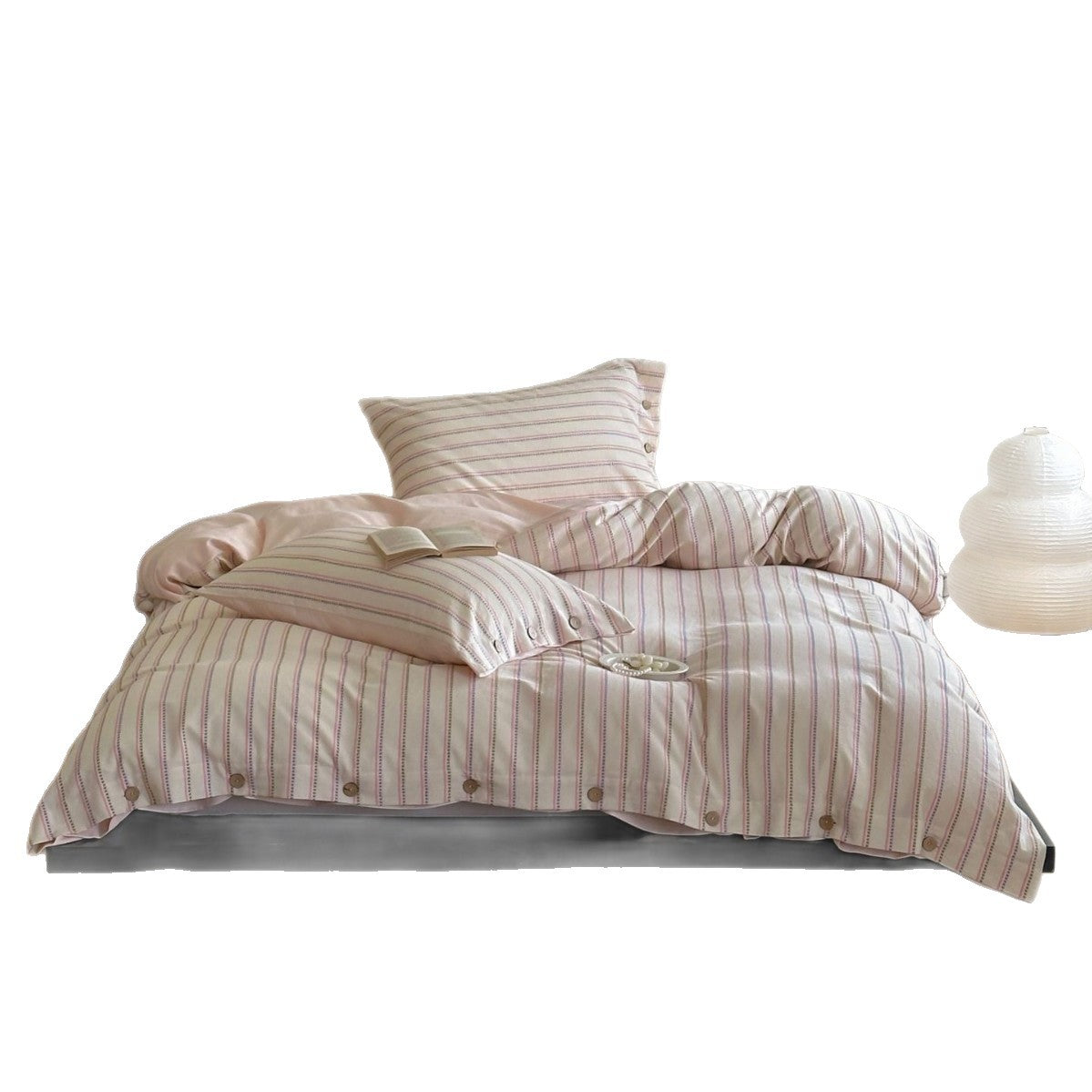 Striped cotton bedding set with wooden buttons and Oxford pillow — product view 4