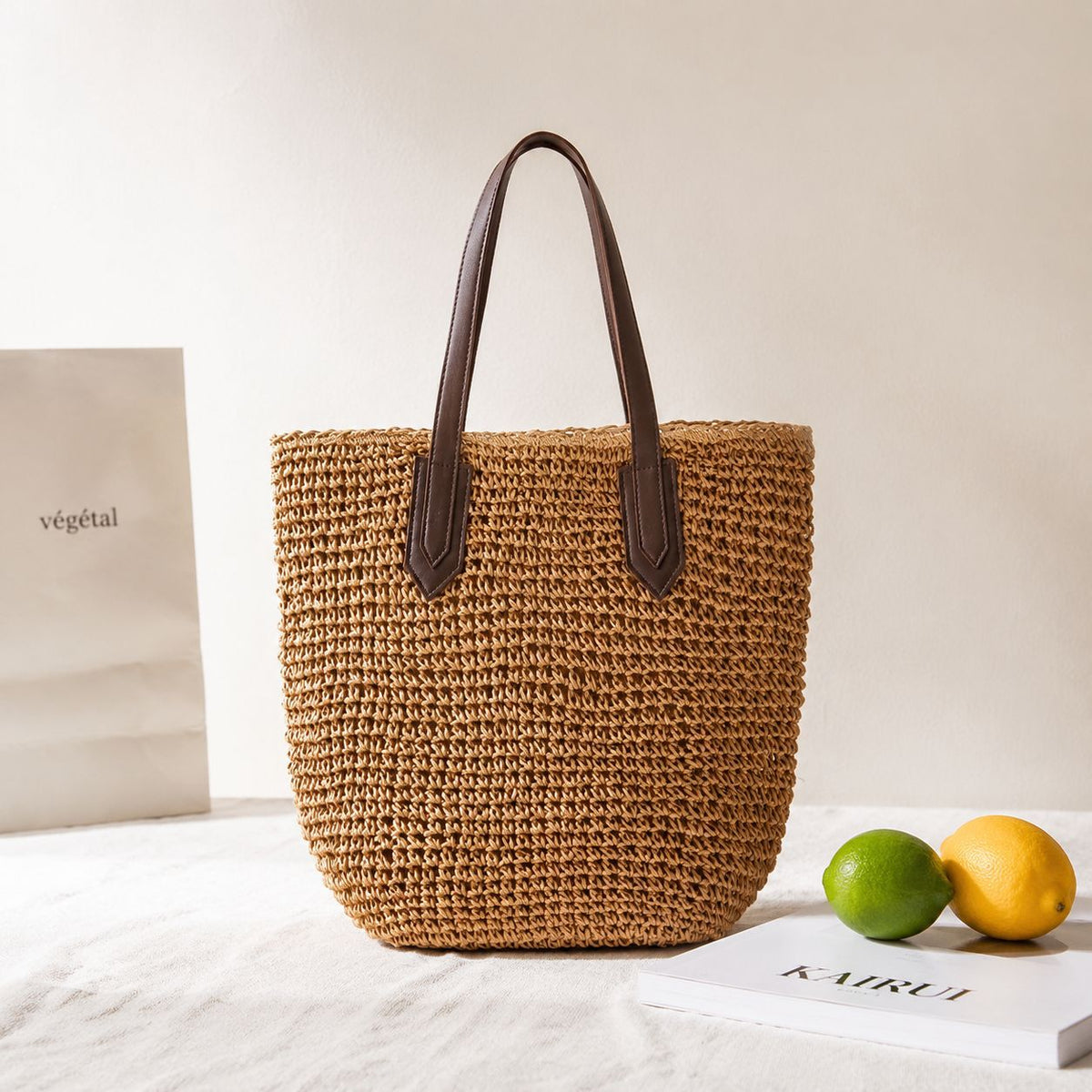 Beach bag with sturdy leather handles LoungeYard — product view 3