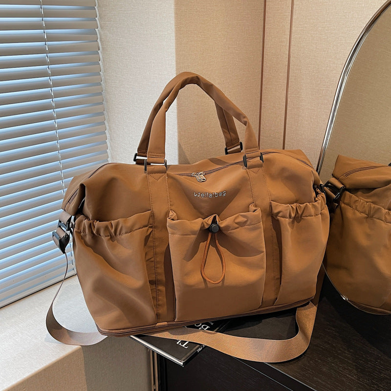 Sporty Weekend Bag LoungeYard — product view 1