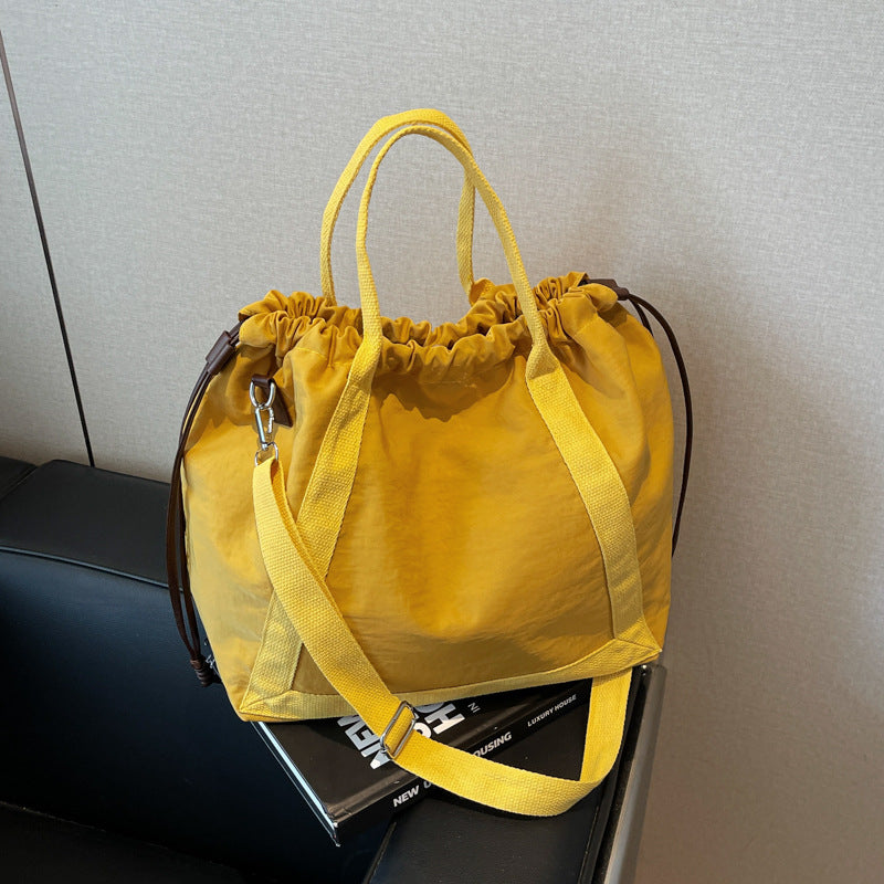 Sporty tote bag LoungeYard — product view 1