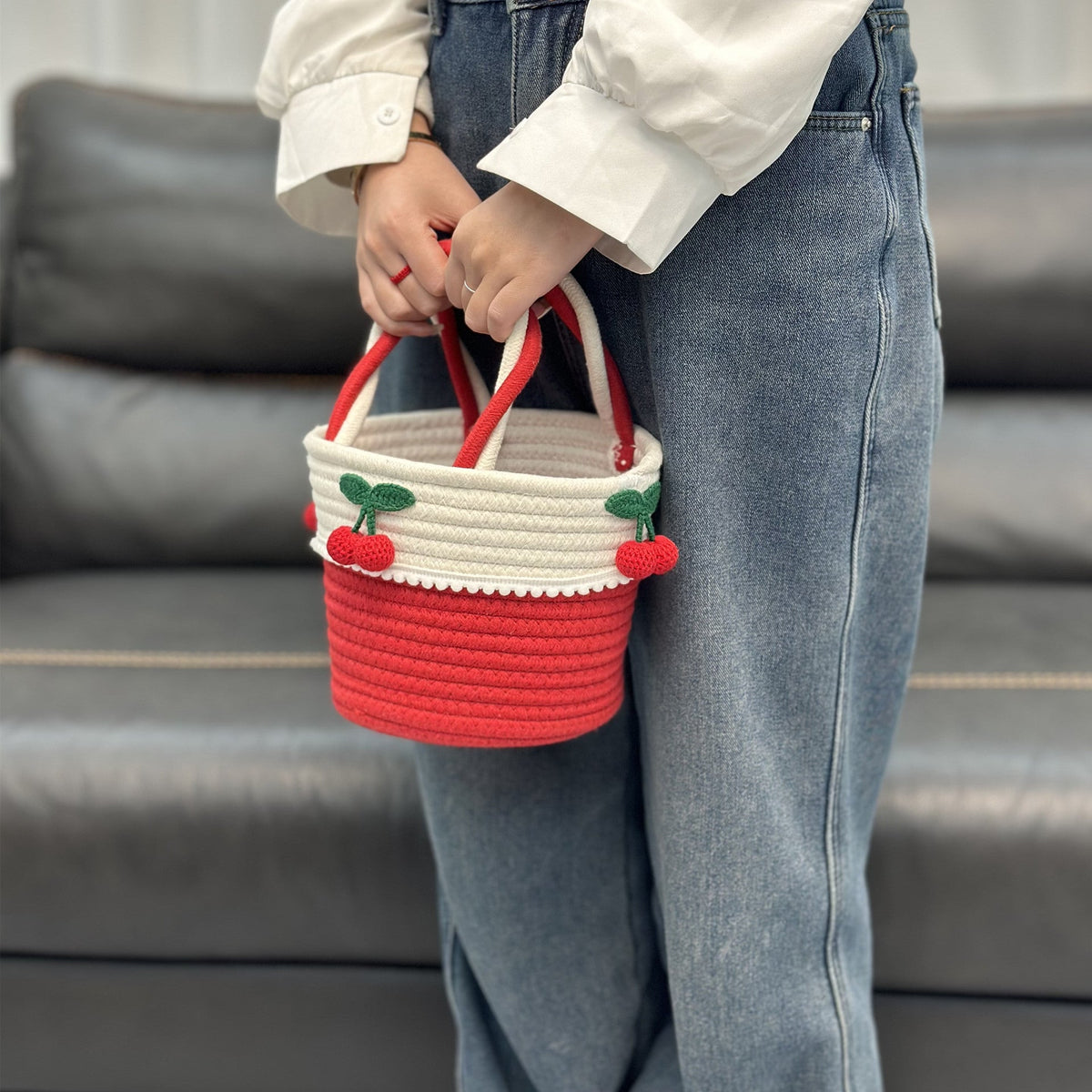 Handmade basket bag LoungeYard — product view 2