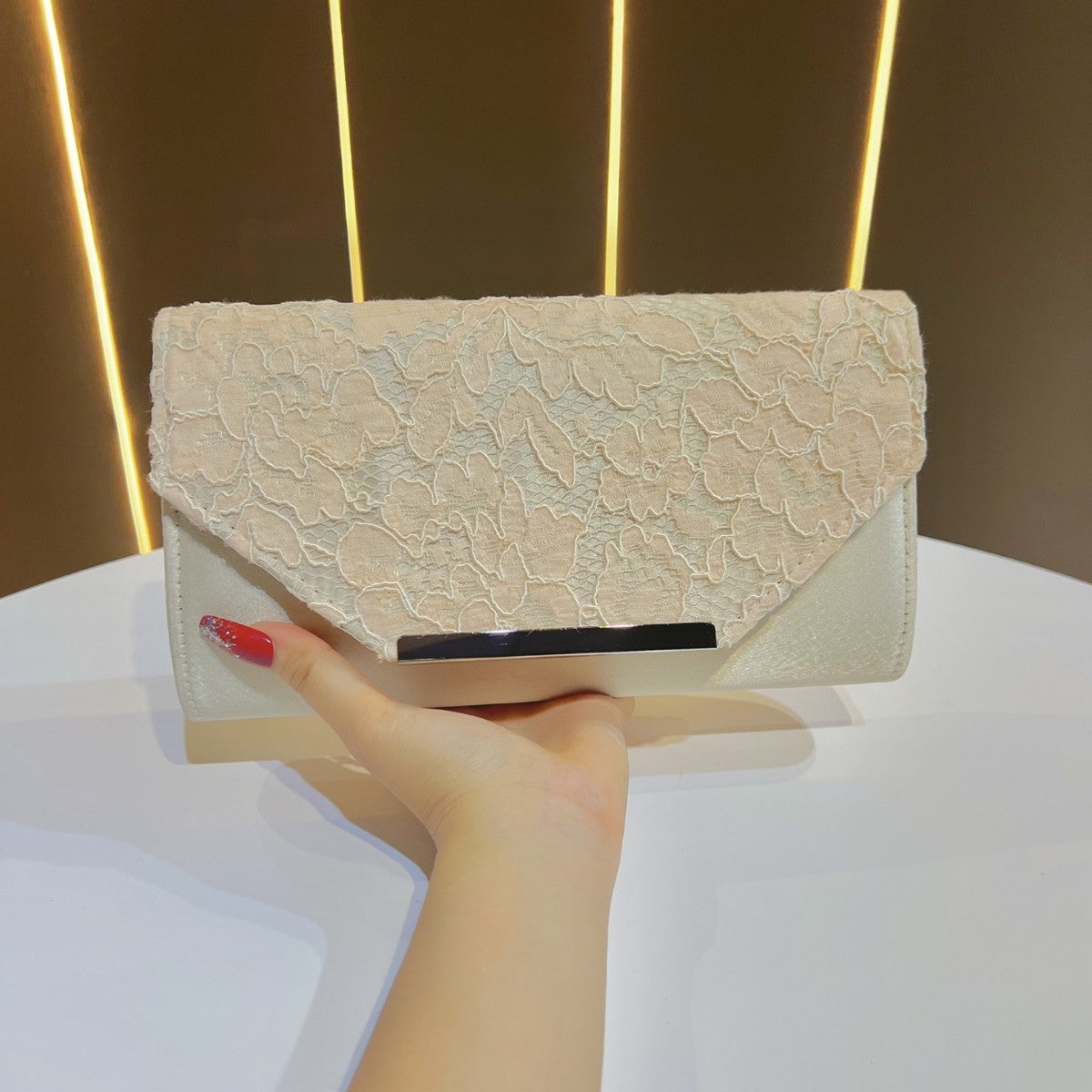 Elegant Floral Lace Evening Clutch — product view 1