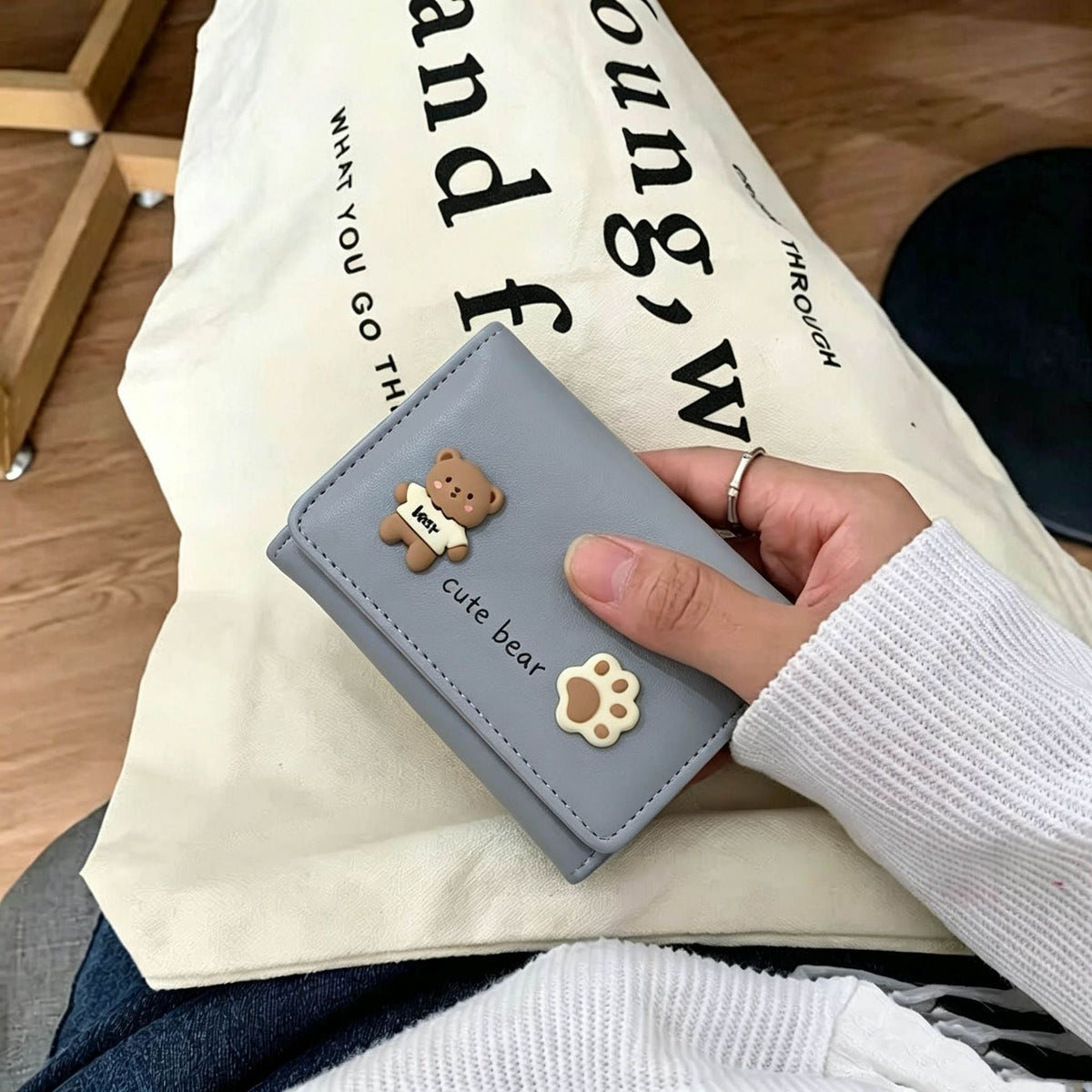 Adorable Bear-Themed Card Holder — product view 4