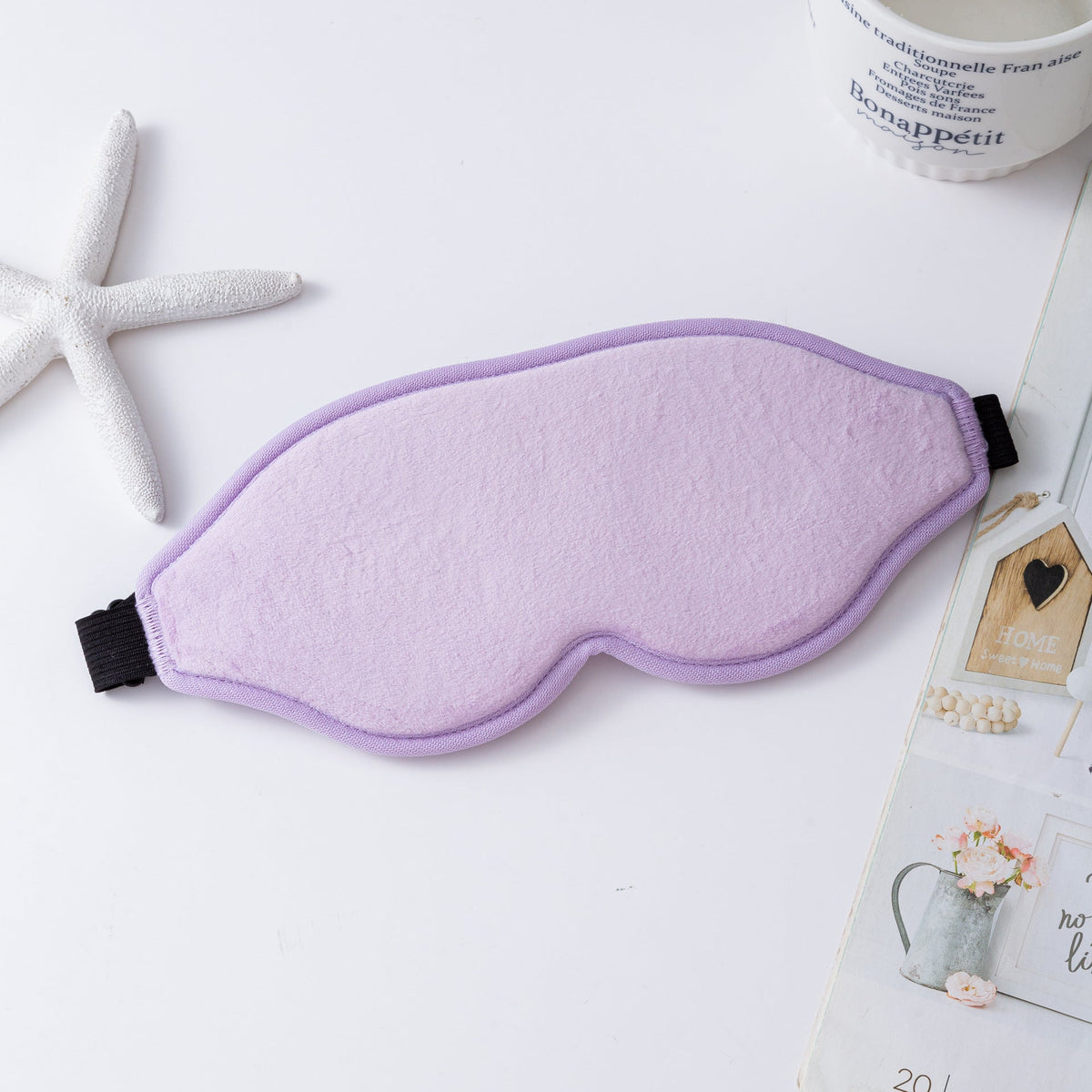 Unisex ergonomic sleep mask with three-dimensional contour and adjustable rubber band LoungeYard — product view 6