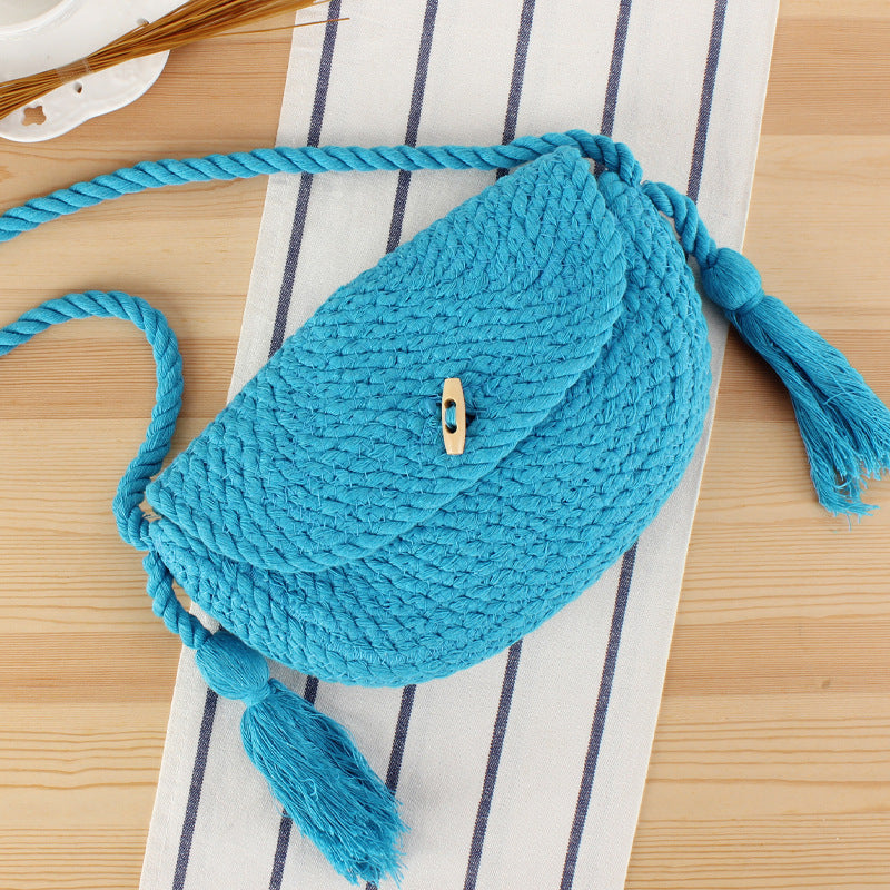 Handbag with stylish tassels LoungeYard — product view 3