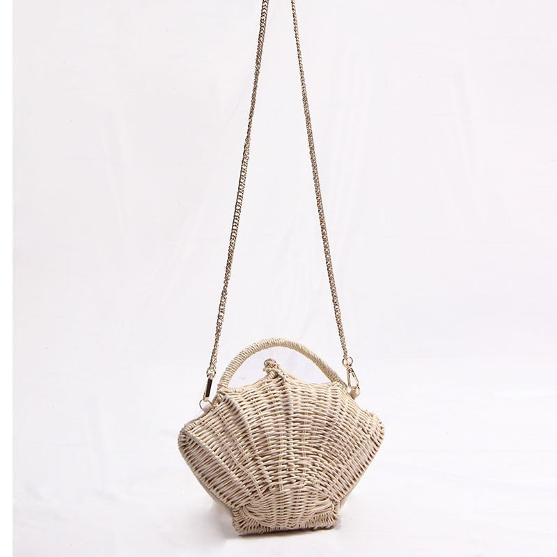 Handcrafted beach bag with organic design LoungeYard — product view 1