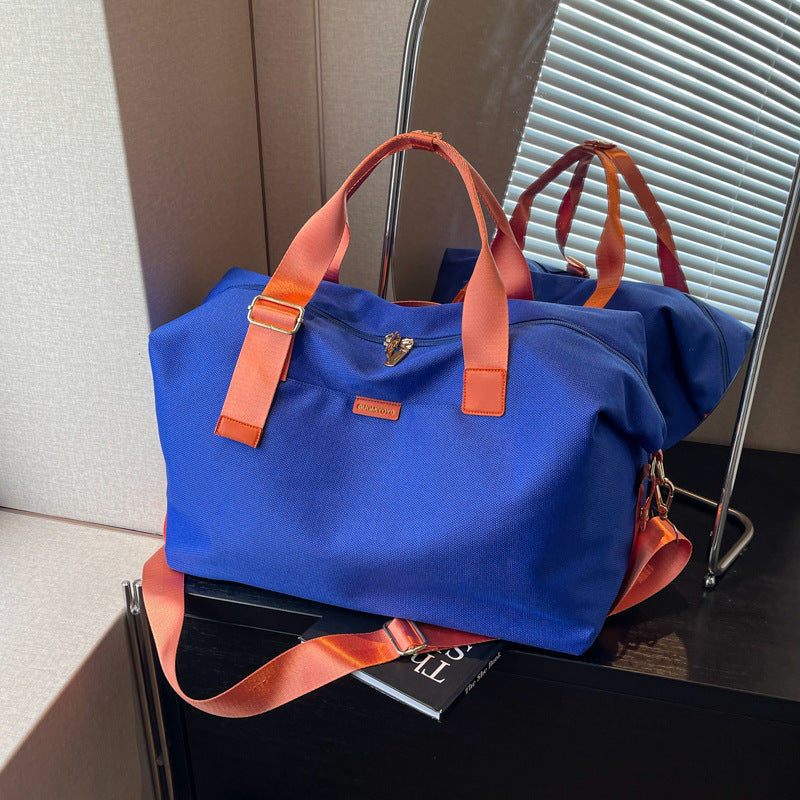 Spacious Weekender Duffle Bag LoungeYard — product view 2