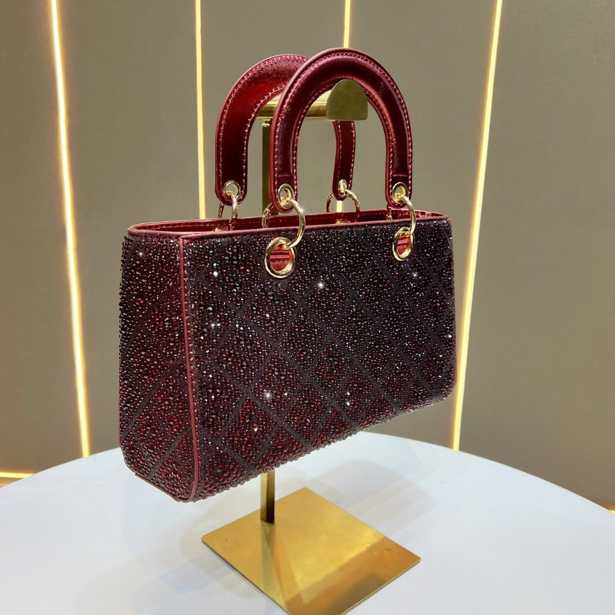 Elegant Rhinestone-Embellished Handheld Purse — product view 2