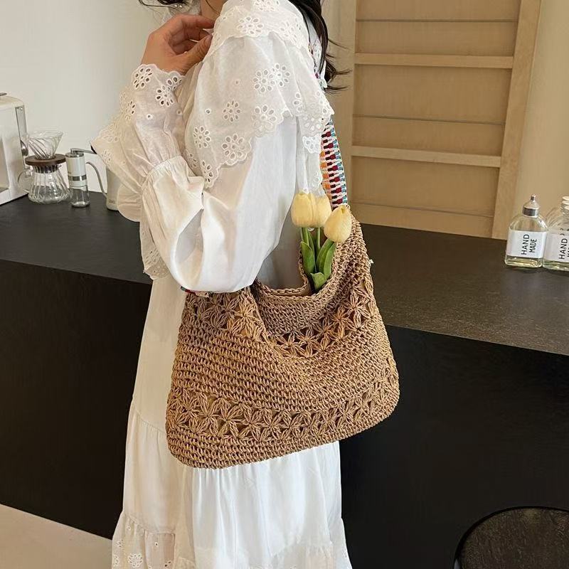 Handcrafted tote bag with colorful shoulder strap LoungeYard — product view 7