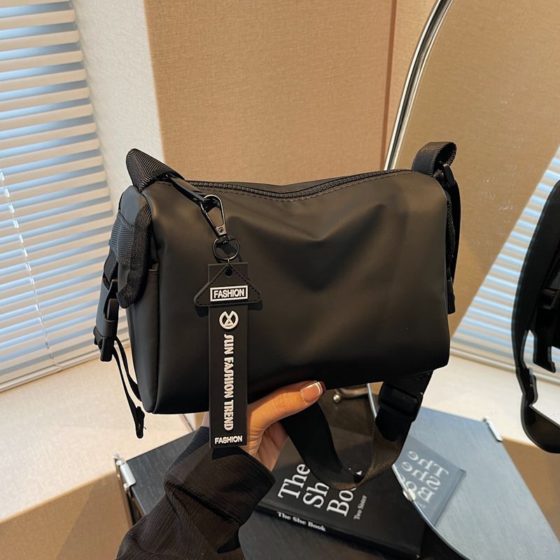 Versatile Utility Crossbody Bag LoungeYard — product view 6