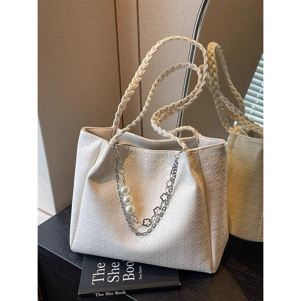 Chic Braided Handle Tote LoungeYard — product view 3