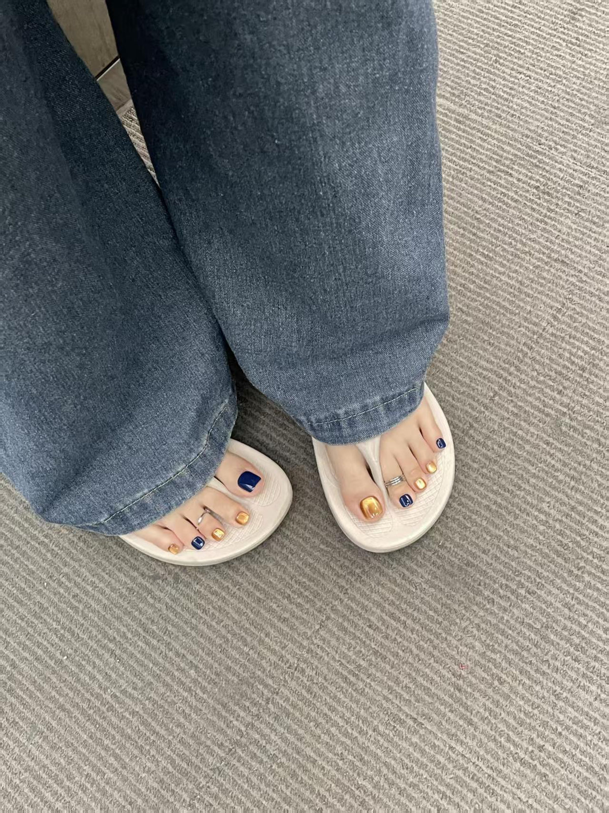 Comfortable Casual Flip Flops — product view 6