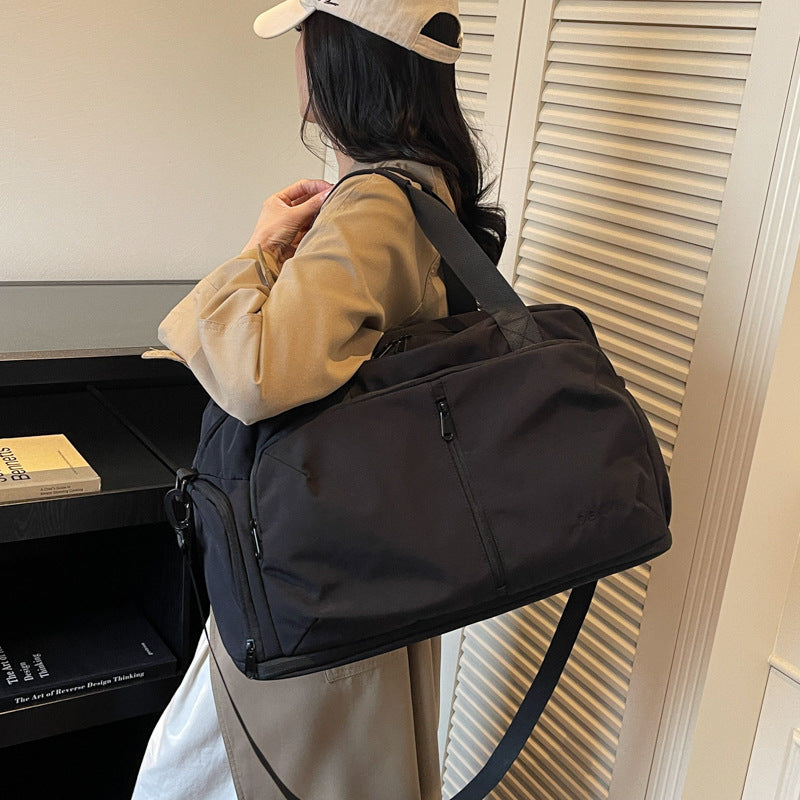 Functional Travel Duffle Bag — product view 4