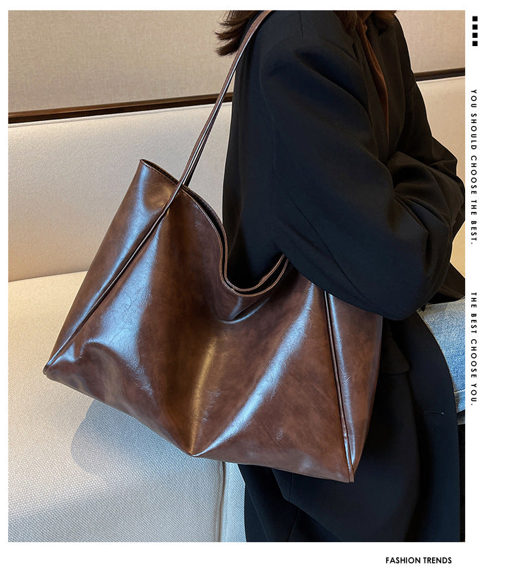 Elegant Oversized Tote Handbag — product view 4